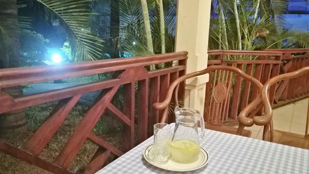 Le Palmier Holidays Flic en Flac ภายนอก รูปภาพ